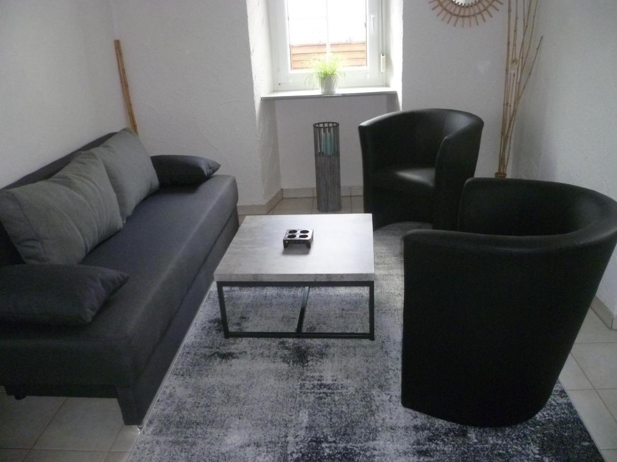 Ferienwohnung Ehlen Im Alten Winzerhaus Zeltingen-Rachtig Bagian luar foto